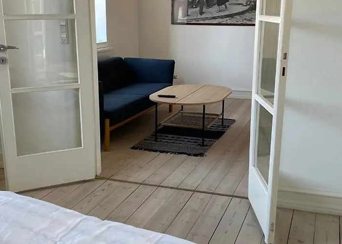 Entire Multi-room In Patrician * Slagelse